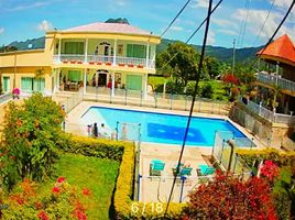 10 Bedroom Villa for sale in Fusagasuga, Cundinamarca, Fusagasuga