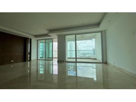 5 Habitación Apartamento en alquiler en Panamá, Parque Lefevre, Ciudad de Panamá, Panamá