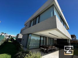 4 Bedroom House for sale in Esteban Echeverria, Buenos Aires, Esteban Echeverria