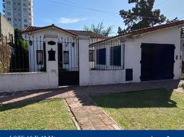 3 Bedroom House for sale in General Sarmiento, Buenos Aires, General Sarmiento