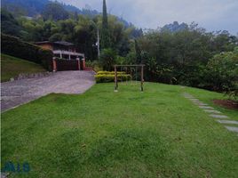 6 Bedroom House for sale in Sabaneta, Antioquia, Sabaneta