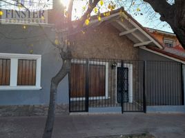 3 Bedroom House for sale in Santiago, San Jode De Maipo, Cordillera, Santiago