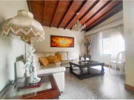 4 Bedroom House for sale in Bare Foot Park (Parque de los Pies Descalzos), Medellin, Medellin