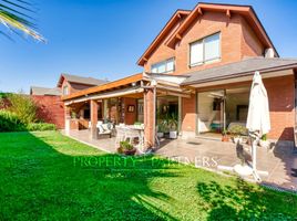 4 Bedroom House for sale in Santiago, San Jode De Maipo, Cordillera, Santiago