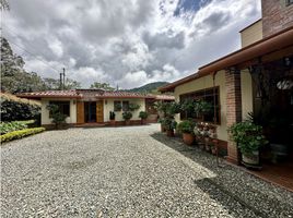 4 Habitación Casa en venta en Envigado, Antioquia, Envigado