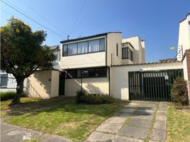 4 Habitación Casa en venta en Bogotá, Cundinamarca, Bogotá