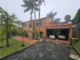 4 Bedroom House for sale in Bare Foot Park (Parque de los Pies Descalzos), Medellin, Medellin