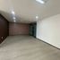 218 m² Office for rent in Toluca, Mexico, Toluca