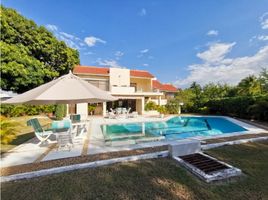 5 Bedroom Villa for sale in Cundinamarca, Ricaurte, Cundinamarca