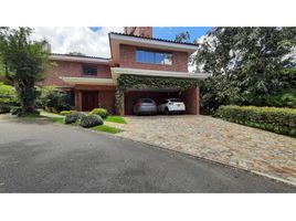 4 Habitación Villa en venta en Parque de los Pies Descalzos, Medellín, Medellín