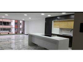 3 Habitación Apartamento en venta en Centro Comercial Unicentro Medellin, Medellín, Medellín