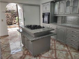 5 Habitación Villa en venta en Parque de los Pies Descalzos, Medellín, Medellín