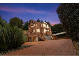 5 Bedroom House for sale in Bogota, Cundinamarca, Bogota