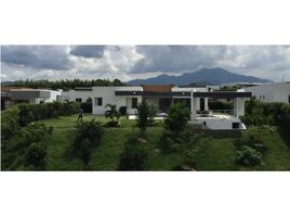 4 Bedroom House for sale in Risaralda, Pereira, Risaralda