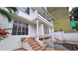 10 Bedroom House for sale in Valle Del Cauca, Cali, Valle Del Cauca