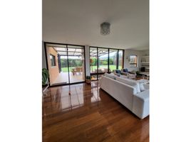 Estudio Villa en venta en Colombia, Chia, Cundinamarca, Colombia