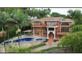 8 Bedroom House for sale in Pereira, Risaralda, Pereira