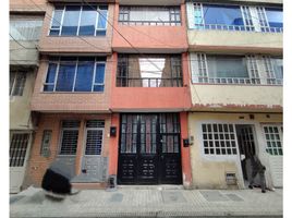 3 Bedroom House for sale in Bogota, Cundinamarca, Bogota