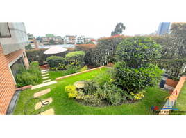 4 Bedroom Villa for sale in Santafé Mall (Centro Comercial Santafé Bogotá), Bogota, La Calera