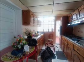 Maison 4 chambre à vendre à Bogota, Cundinamarca, Bogota