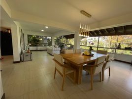 6 Habitación Villa en venta en Parque de los Pies Descalzos, Medellín, Medellín