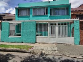 4 Bedroom House for sale in Templo Bogotá Colombia, Bogota, Bogota