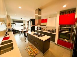 4 Bedroom Apartment for sale in Bogota, Cundinamarca, Bogota