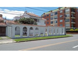 4 Bedroom House for sale in Bogota, Cundinamarca, Bogota