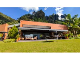 3 Habitación Villa en venta en Parque de los Pies Descalzos, Medellín, Medellín