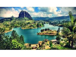 3 Bedroom Apartment for sale in Guatape, Antioquia, Guatape