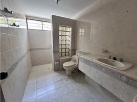 4 Bedroom House for sale in Portal Del Prado Centro Comercial, Barranquilla, Barranquilla