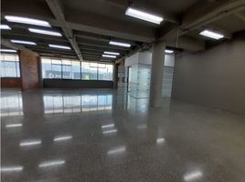 130 SqM Office for rent in Centro Comercial Unicentro Medellin, Medellin, Medellin