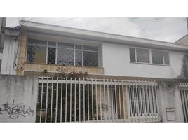 4 Bedroom House for sale in Templo Bogotá Colombia, Bogota, Bogota