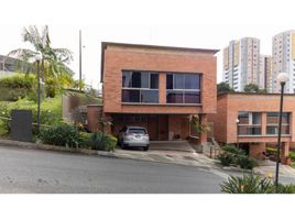 3 Bedroom Villa for sale in Envigado, Antioquia, Envigado