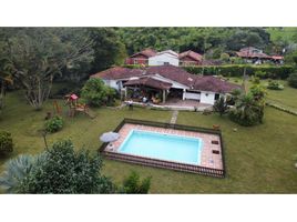 5 Habitación Villa en venta en Pereira, Risaralda, Pereira