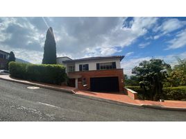 3 Habitación Casa en venta en Parque de los Pies Descalzos, Medellín, Medellín