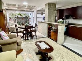 3 Habitación Apartamento en venta en Centro Comercial Unicentro Medellin, Medellín, Medellín