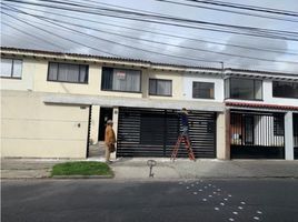 6 Bedroom House for sale in Templo Bogotá Colombia, Bogota, Bogota