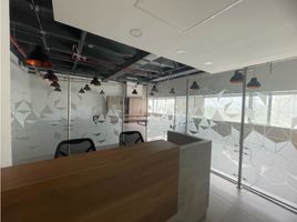 83 m² Office for rent in Parque de los Pies Descalzos, Medellín, Medellín