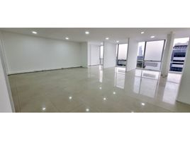 90 m² Office for rent in Cundinamarca, Bogotá, Cundinamarca