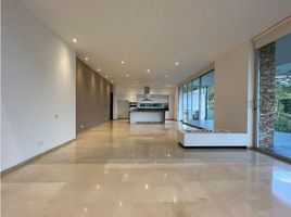 6 Habitación Villa en venta en Parque de los Pies Descalzos, Medellín, Medellín