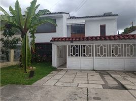 3 Bedroom House for sale in Bogota, Cundinamarca, Bogota