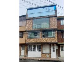 7 Bedroom House for sale in Templo Bogotá Colombia, Bogota, Bogota