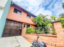 5 Habitación Villa en venta en Parque de los Pies Descalzos, Medellín, Medellín