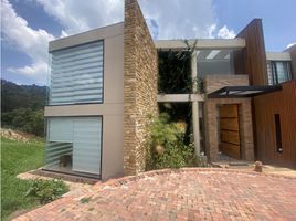 4 Bedroom House for sale in Sopo, Cundinamarca, Sopo