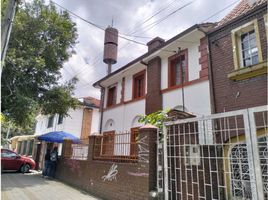 4 Bedroom House for sale in Bogota, Cundinamarca, Bogota