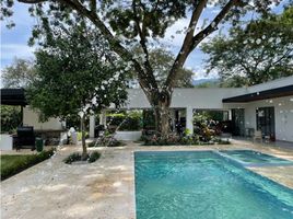 4 Habitación Villa en alquiler en Colombia, Santa Fe De Antioquia, Antioquia, Colombia