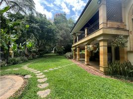 6 Bedroom Villa for sale in Centro Comercial Unicentro Medellin, Medellin, Medellin