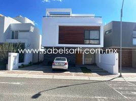 4 Bedroom House for sale in Queretaro, Queretaro, Queretaro, Queretaro, Mexico