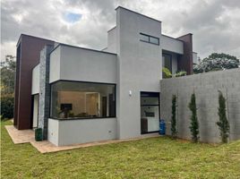 4 Habitación Casa en venta en Guarne, Antioquia, Guarne